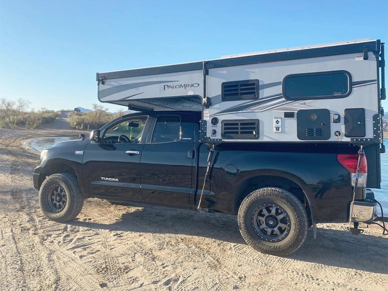 Truck camper trailer hitch