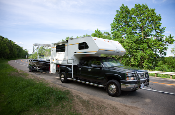 towing-with-overhang