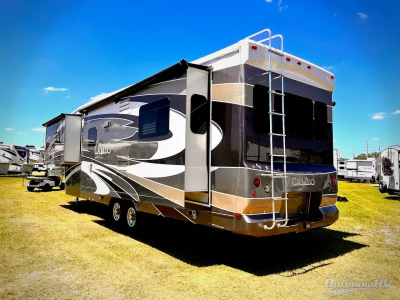 GlowStep REVOLUTION for Carriage RV trailers
