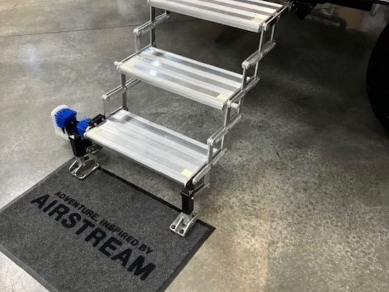 GlowStep REVOLUTION for Airstream - Image 1