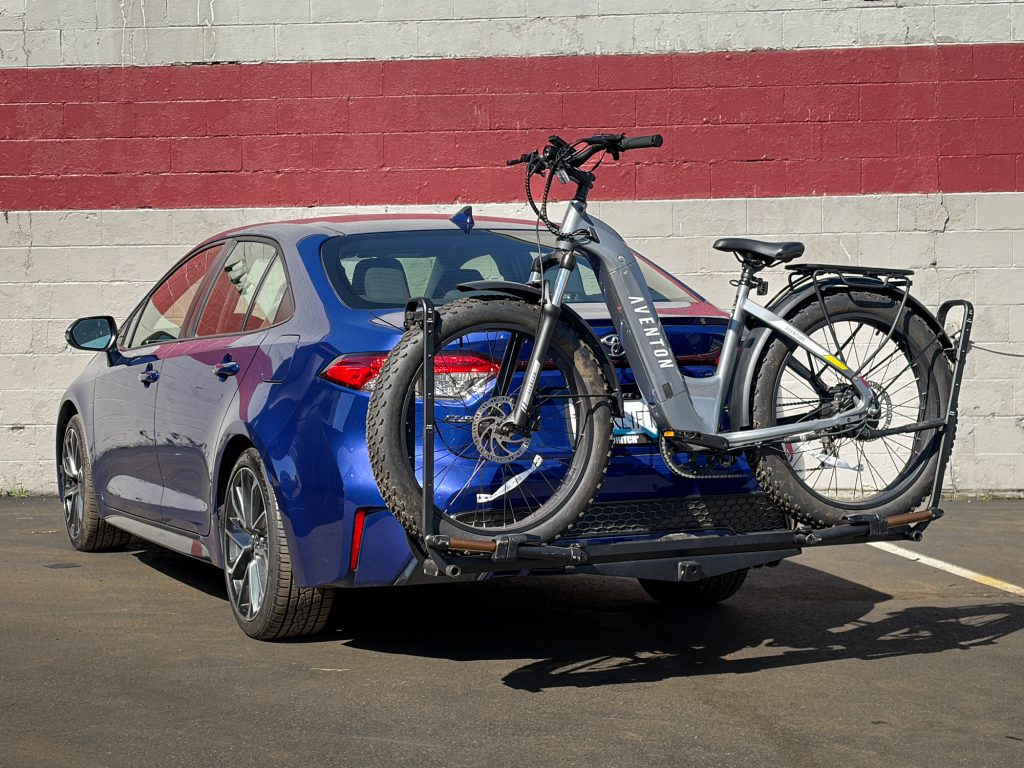 Hatchback trailer hitch installation