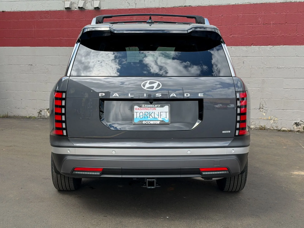 2026 Hyundai Palisade EcoHitch: Confirmed, Available to Order, and Estimated to Ship the Week of June 29